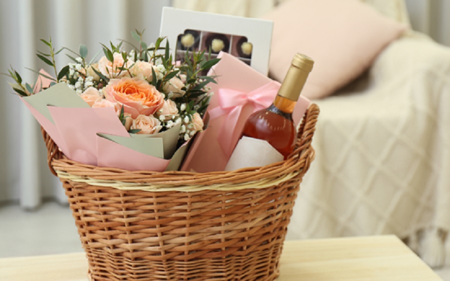 The Role of Flowers in Get Well Soon Bouquets and Hampers for Same-Day Delivery